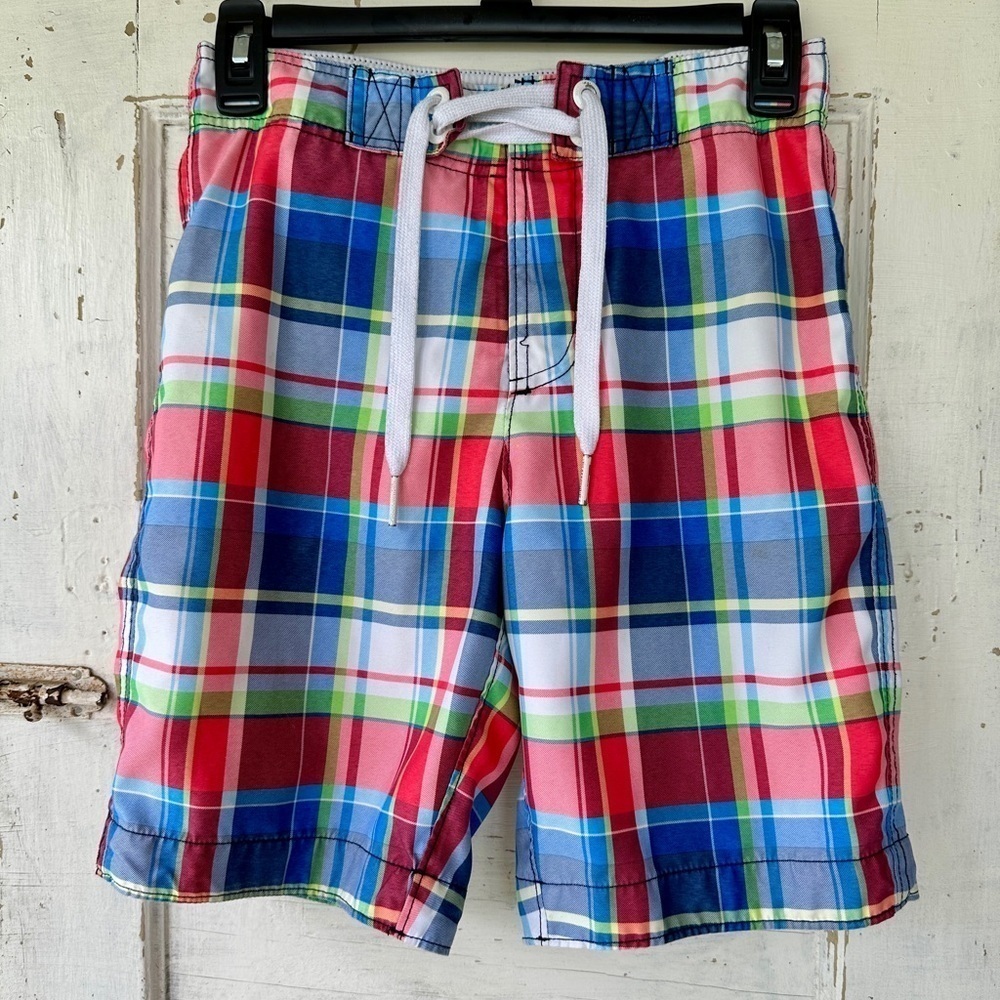 ABERCROMBIE, BOYS PLAID SWIM TRUNKS. SIZE M(kids)